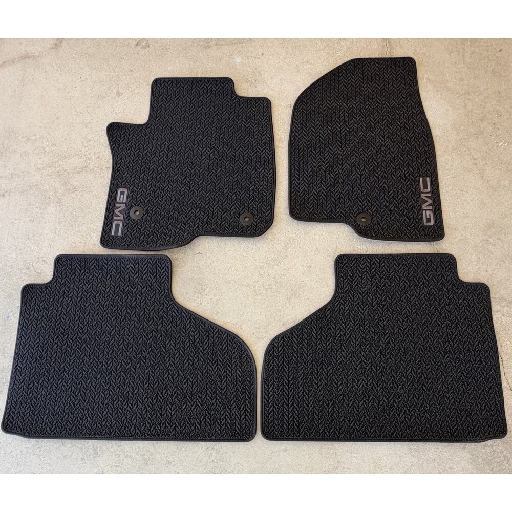 NEW Genuine GMC Logo Carpeted Floor Mat Set Front/Back 85078919 Yukon 2021-2025